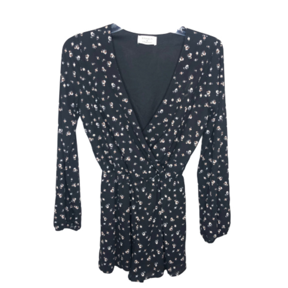 Everly Dresses & Skirts - 5/$35 Everly Long Sleeve Black Floral Romper - S